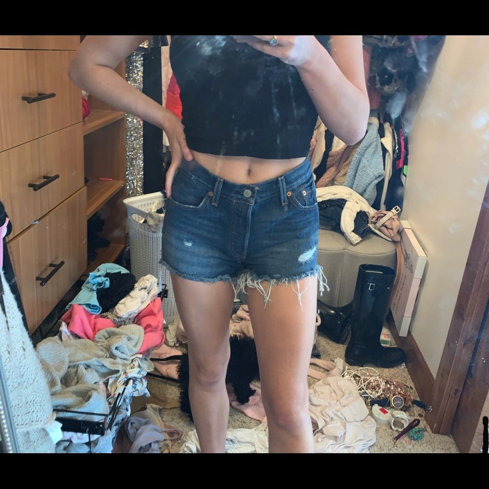 More pics of the Levi shorts